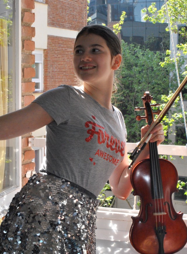 YAEL-VIOLIN-ABRIL-2020-casting